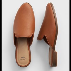 Gap Cognac Mule Slides